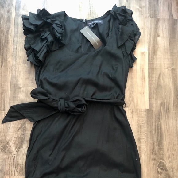 NEW French Connection black candy stripe fril slv - Picture 2 of 6